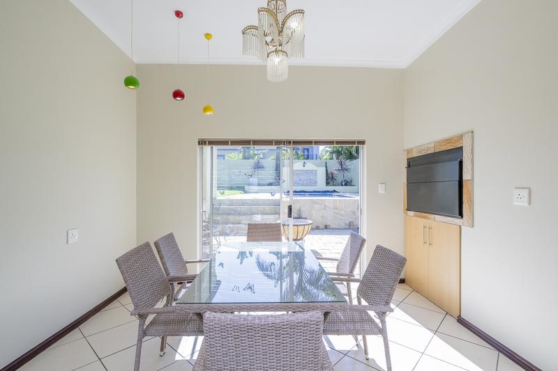 To Let 6 Bedroom Property for Rent in Kleinbron Estate Western Cape